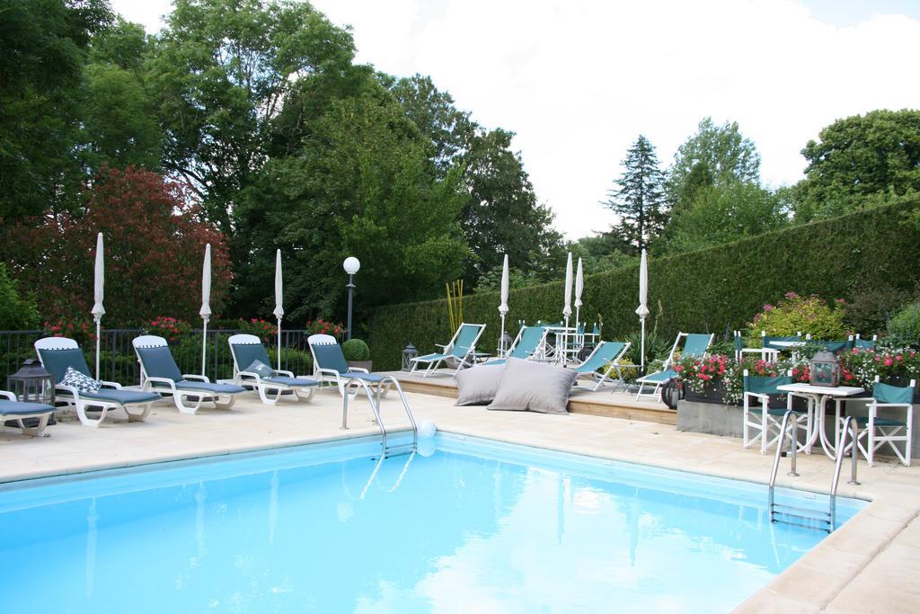 Logis Hotel Auberge De L'Etang Magnac-Bourg Bagian luar foto