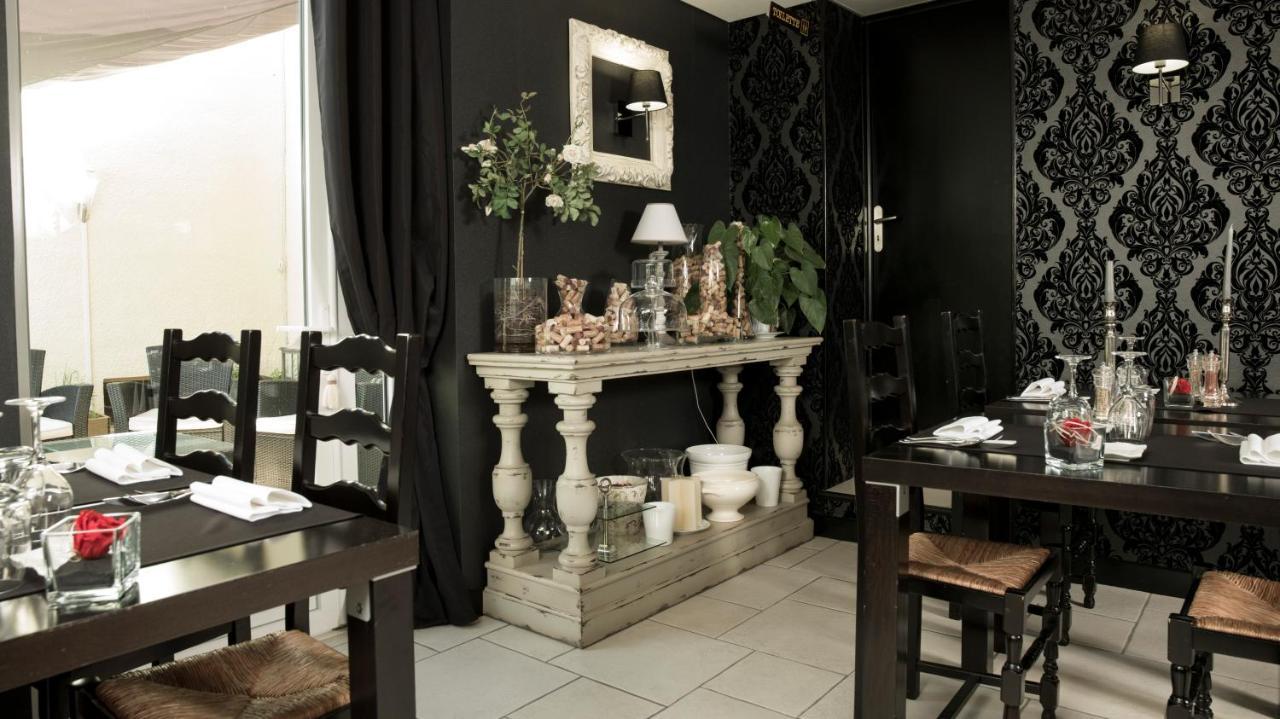 Logis Hotel Auberge De L'Etang Magnac-Bourg Bagian luar foto